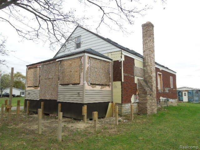 8235 North Linden Road Mount Morris, MI 48458 - Photo 2 of 16 10-29 145.jpg