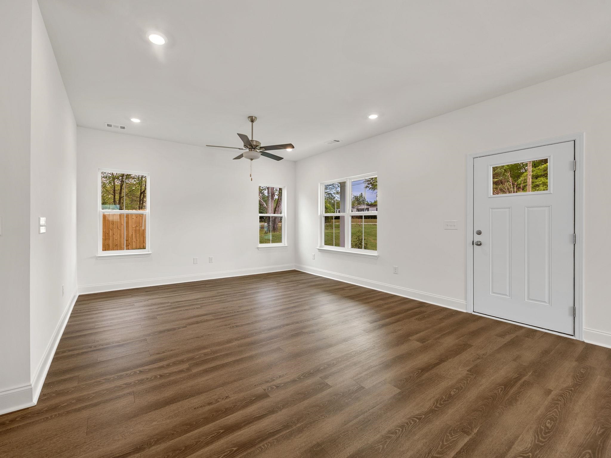 313 Ponder Road Greer, SC 29651 - Photo 11 of 38 Gallery Image 11
