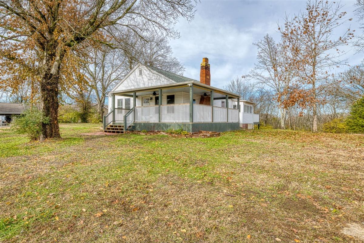 4701 Prospect Road Knoxville, TN 37920 - Photo 1 of 26 03-4701-Prospect-Rd-Knoxville-TN-3