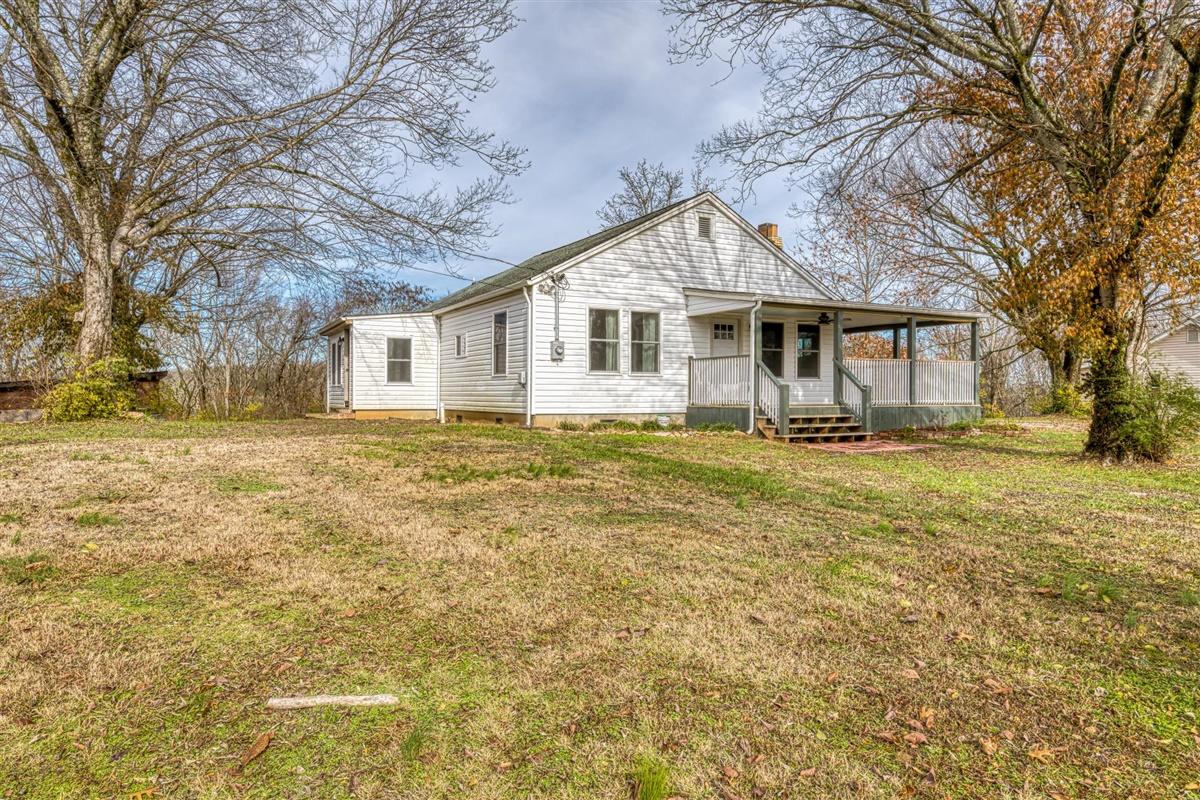 4701 Prospect Road Knoxville, TN 37920 - Photo 2 of 26 01-4701-Prospect-Rd-Knoxville-TN-1