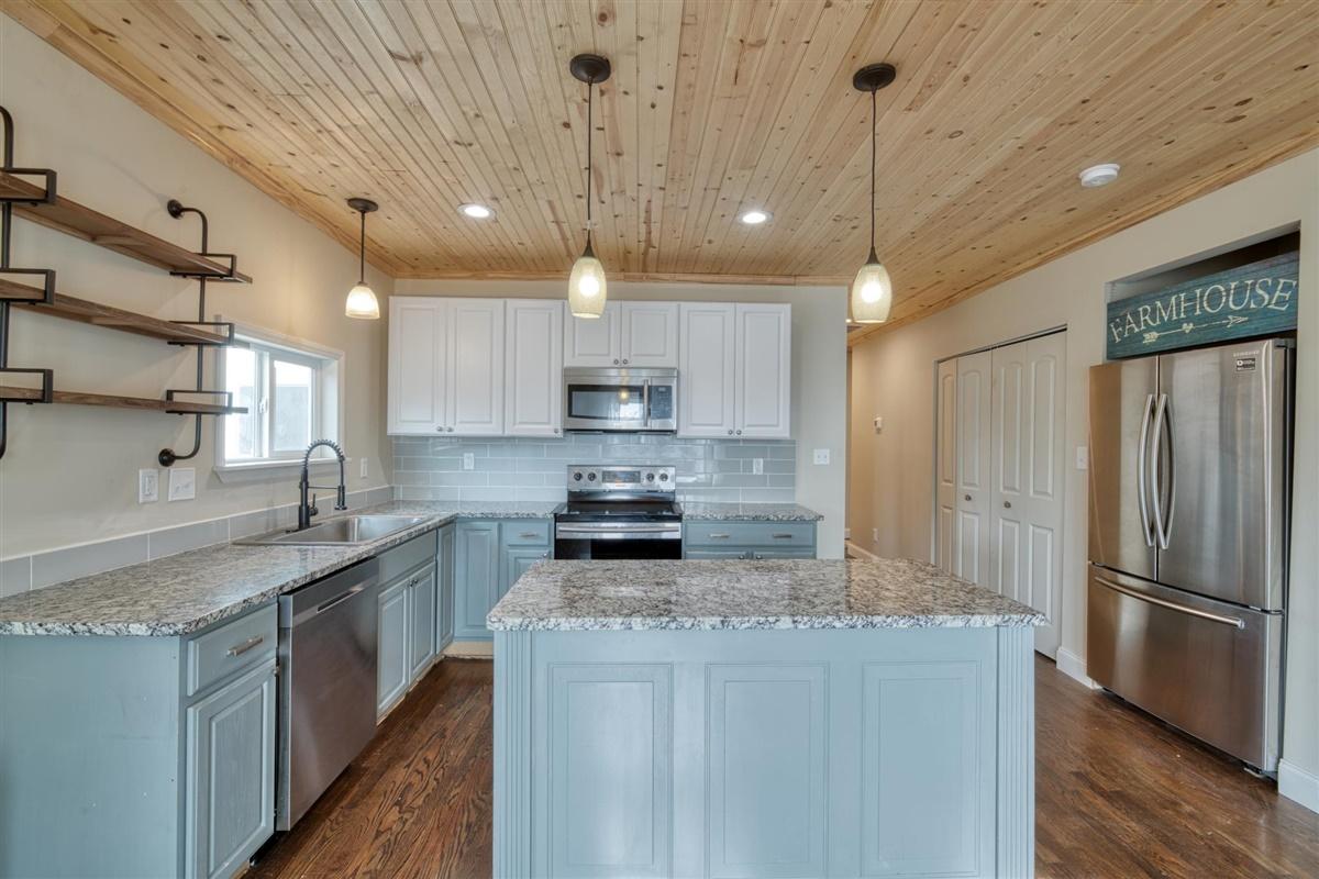 4701 Prospect Road Knoxville, TN 37920 - Photo 12 of 26 12-4701-Prospect-Rd-Knoxville-TN-12