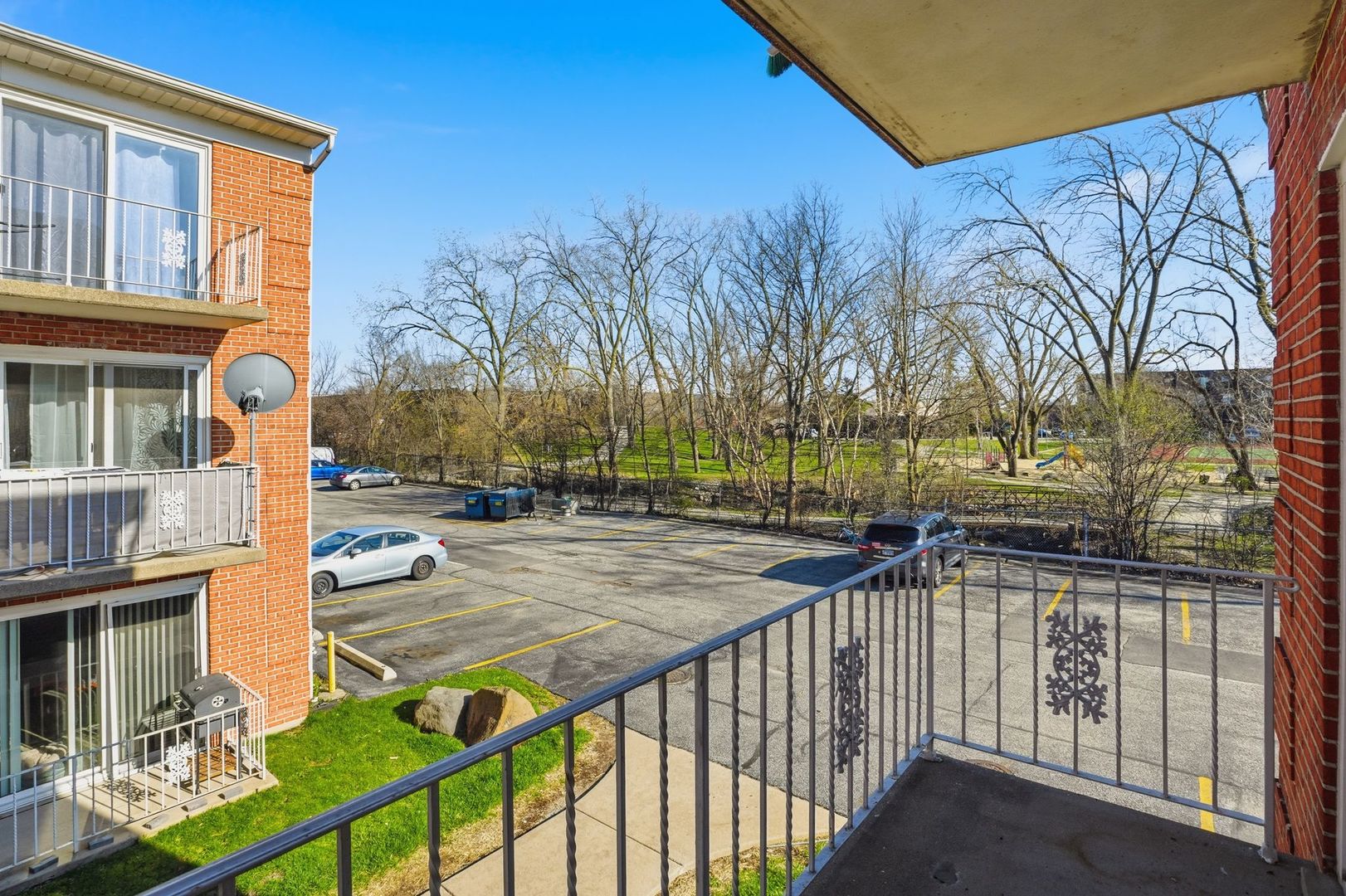 8713 Ballard Road Des Plaines, IL 60016 - Photo 14 of 36