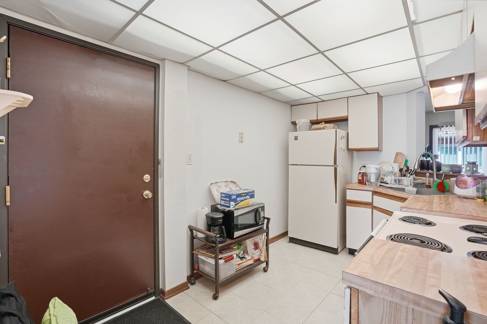 8713 Ballard Road Des Plaines, IL 60016 - Photo 25 of 36