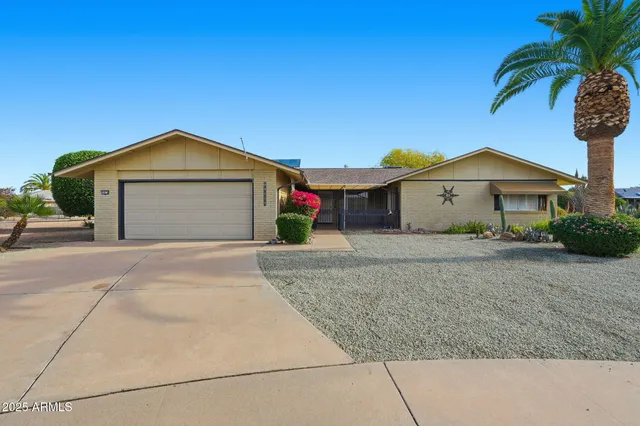 $339,000 | 9818 West Emberwood Drive, Sun City, AZ 85351