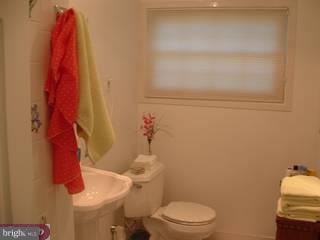 24 Fruitree Road Levittown, PA 19056 - Photo 2 of 5