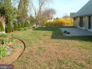 24 Fruitree Road Levittown, PA 19056 - Photo 3 of 5