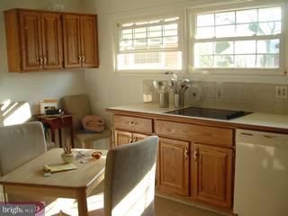 24 Fruitree Road Levittown, PA 19056 - Photo 4 of 5