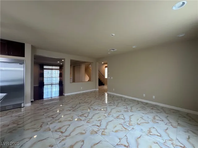 $3,195 | 8125 Crimson Creek Court, Las Vegas, NV 89139