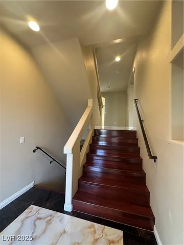 $3,195 | 8125 Crimson Creek Court, Las Vegas, NV 89139