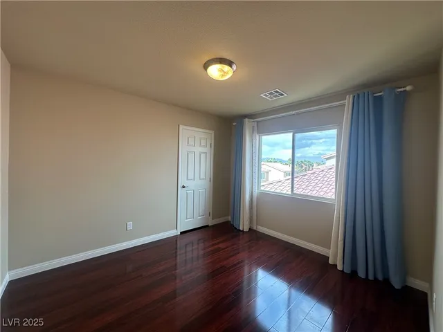 $3,195 | 8125 Crimson Creek Court, Las Vegas, NV 89139