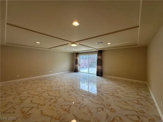 $3,195 | 8125 Crimson Creek Court, Las Vegas, NV 89139