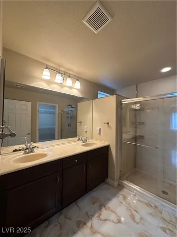 $3,195 | 8125 Crimson Creek Court, Las Vegas, NV 89139