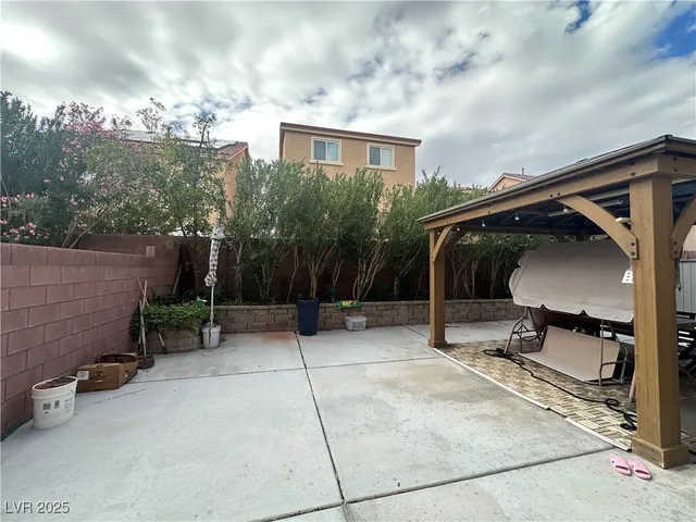 $3,195 | 8125 Crimson Creek Court, Las Vegas, NV 89139