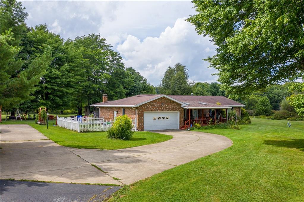 97 Gibson Road Greenville, PA 16125 - Photo 2 of 23 Gallery Image 2