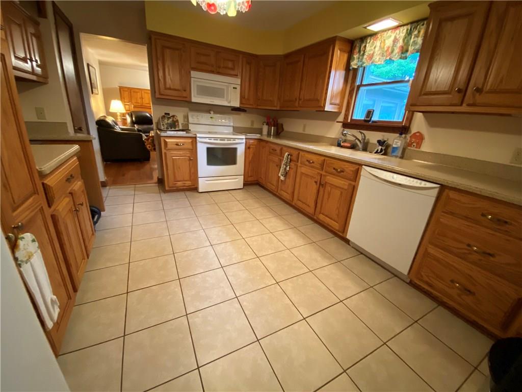 97 Gibson Road Greenville, PA 16125 - Photo 10 of 23 Gallery Image 10