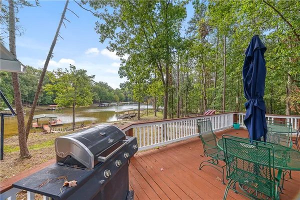 $380,000 | 725 Shelor Ferry Road, Fair Play, SC 29643