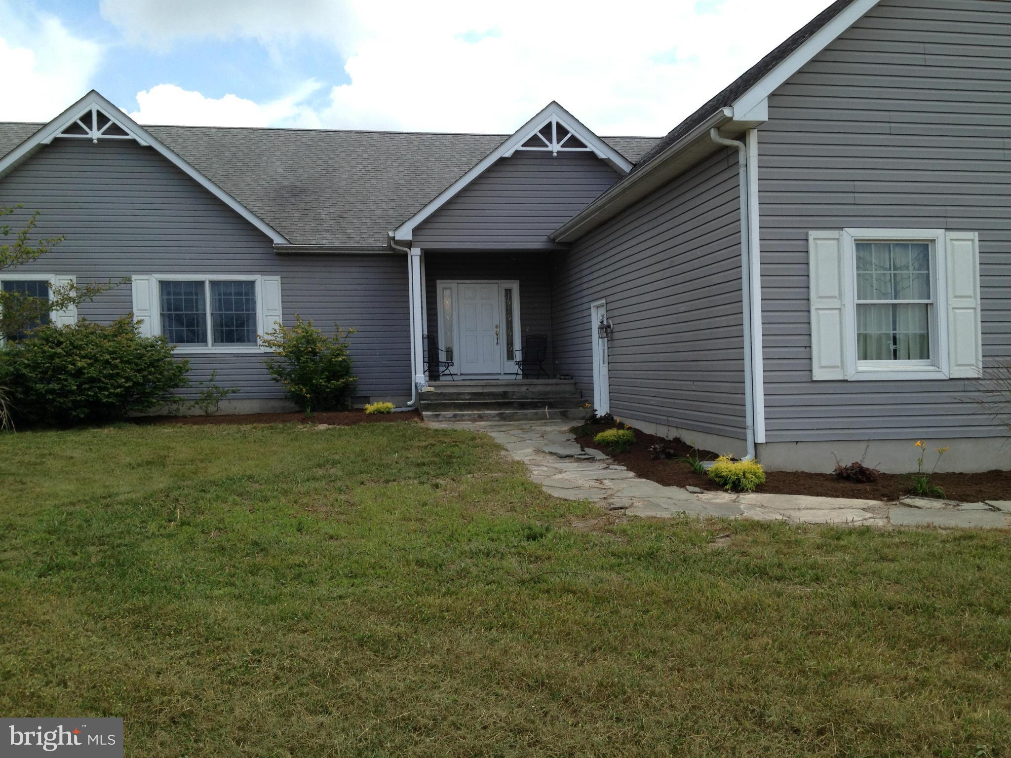 9545 Moreland Road Denton, MD 21629 - Photo 2 of 28 Exterior (Front)