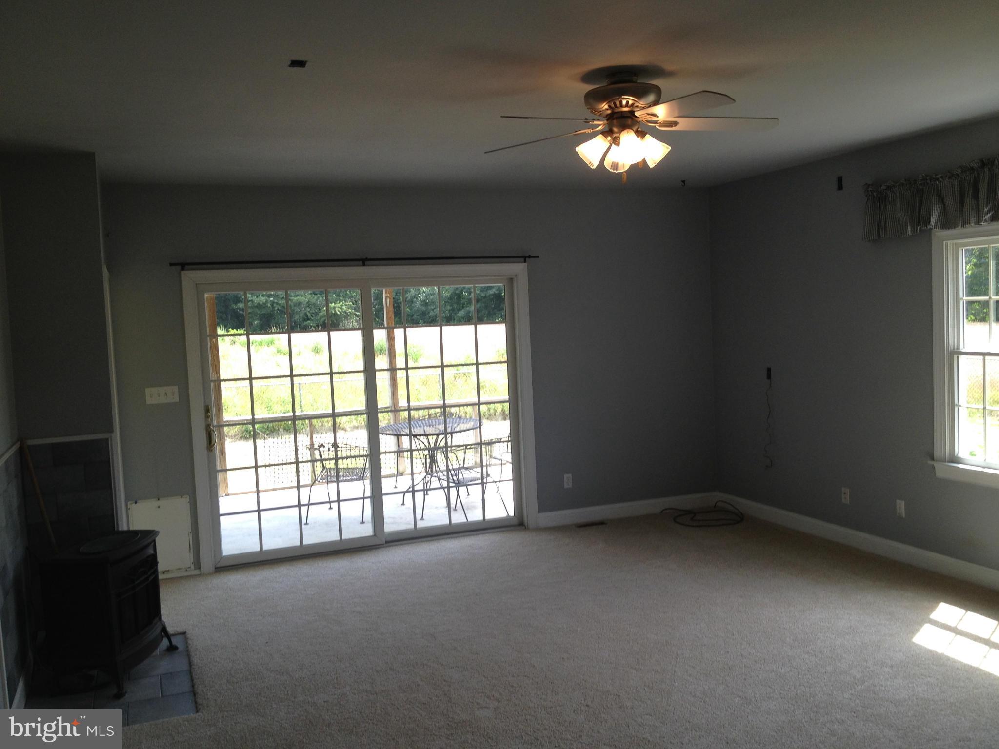 9545 Moreland Road Denton, MD 21629 - Photo 18 of 28 Family Room