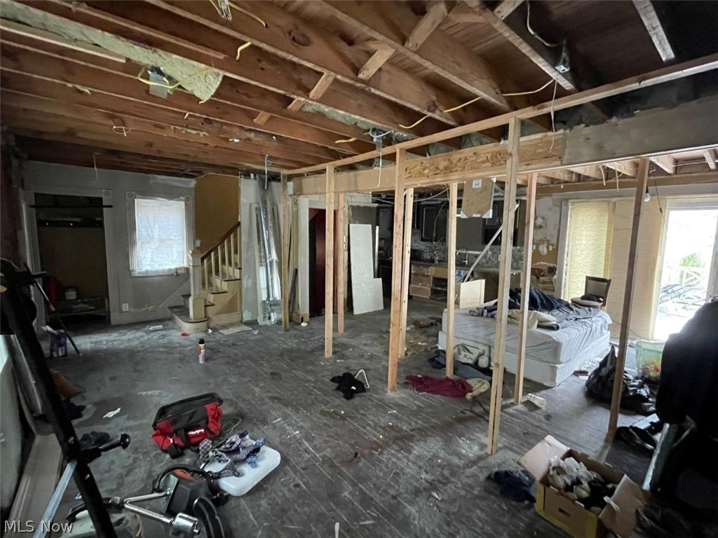73 West Burns Avenue Akron, OH 44310 - Photo 3 of 9