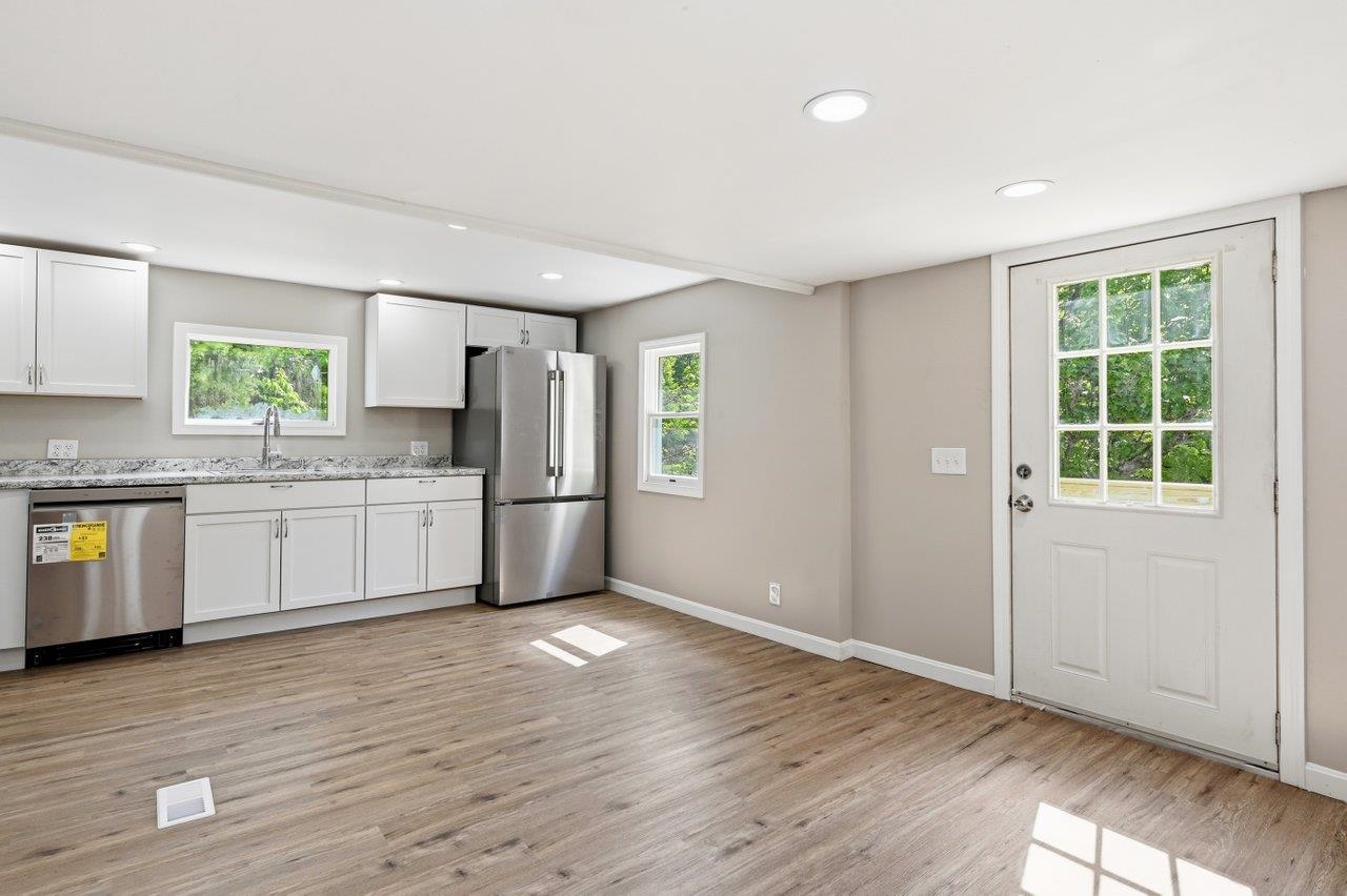 78 Crow Hill Road Rochester, NH 03868 - Photo 10 of 41