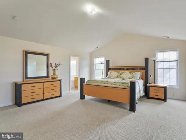 $475,000 | 50 Berkshire Drive, Falling Waters, WV 25419