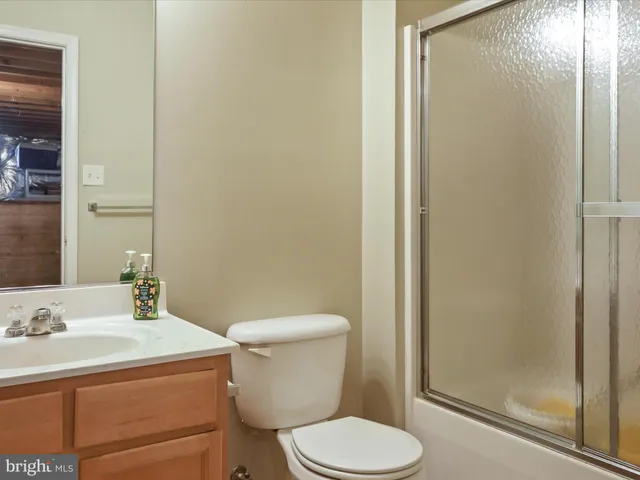 $475,000 | 50 Berkshire Drive, Falling Waters, WV 25419