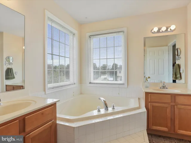 $475,000 | 50 Berkshire Drive, Falling Waters, WV 25419