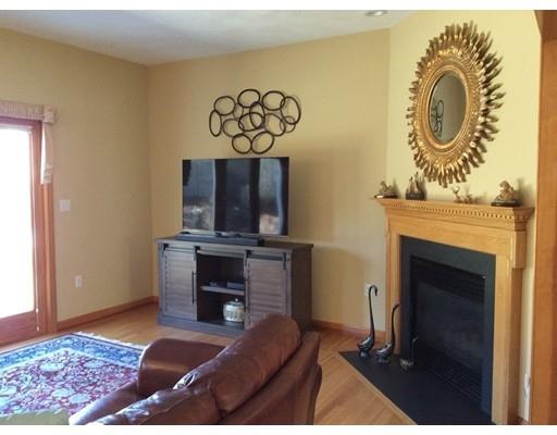 32 Cedar Street Lexington, MA 02421 - Photo 7 of 31 Gallery Image 7