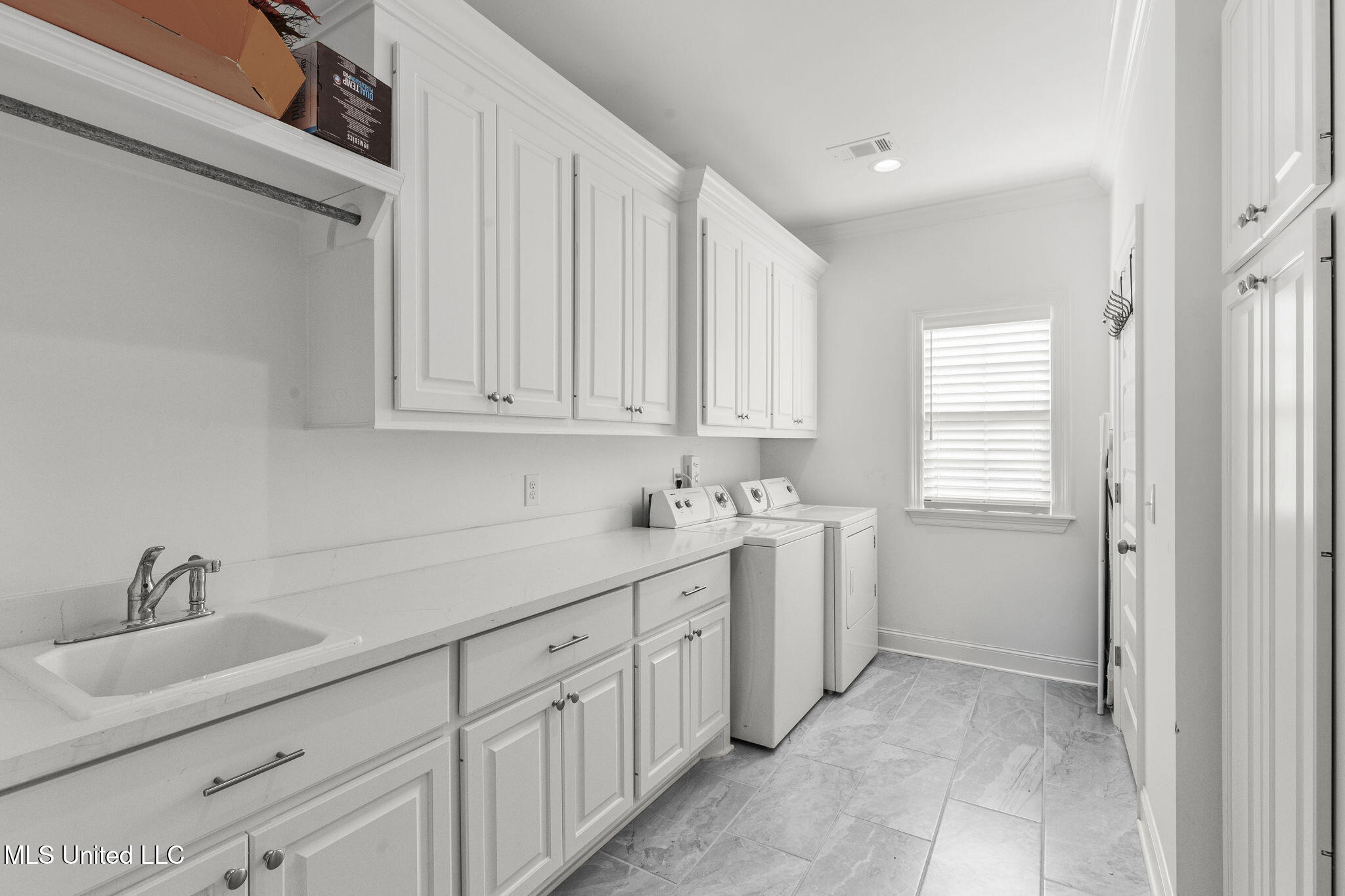 615 Crossvine Ridge Madison, MS 39110 - Photo 12 of 46 12-web-or-mls-615 Crossvine Ridge-12 - C