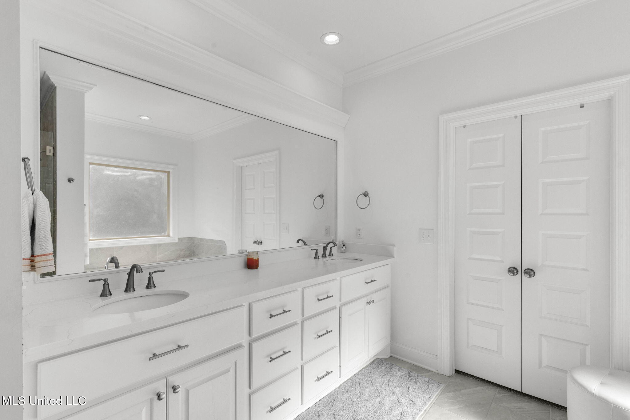 615 Crossvine Ridge Madison, MS 39110 - Photo 19 of 46 19-web-or-mls-615 Crossvine Ridge-19 - C