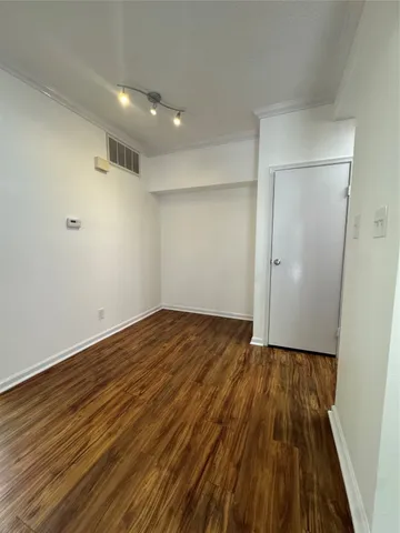 $1,100 | 921 Marine Street, Unit 210, Galveston, TX 77550