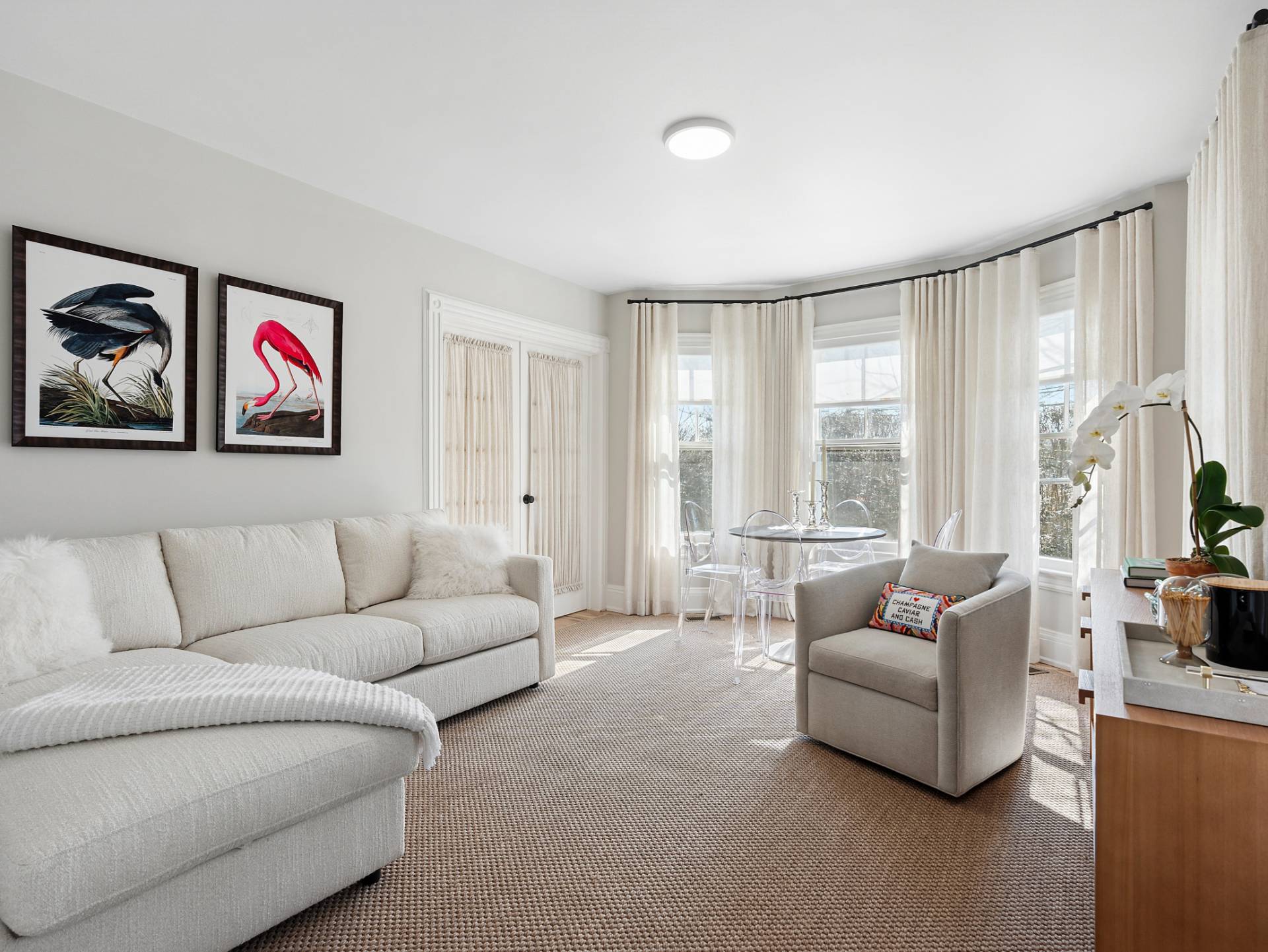 146 North Sea Road Southampton, NY 11968 - Photo 2 of 10