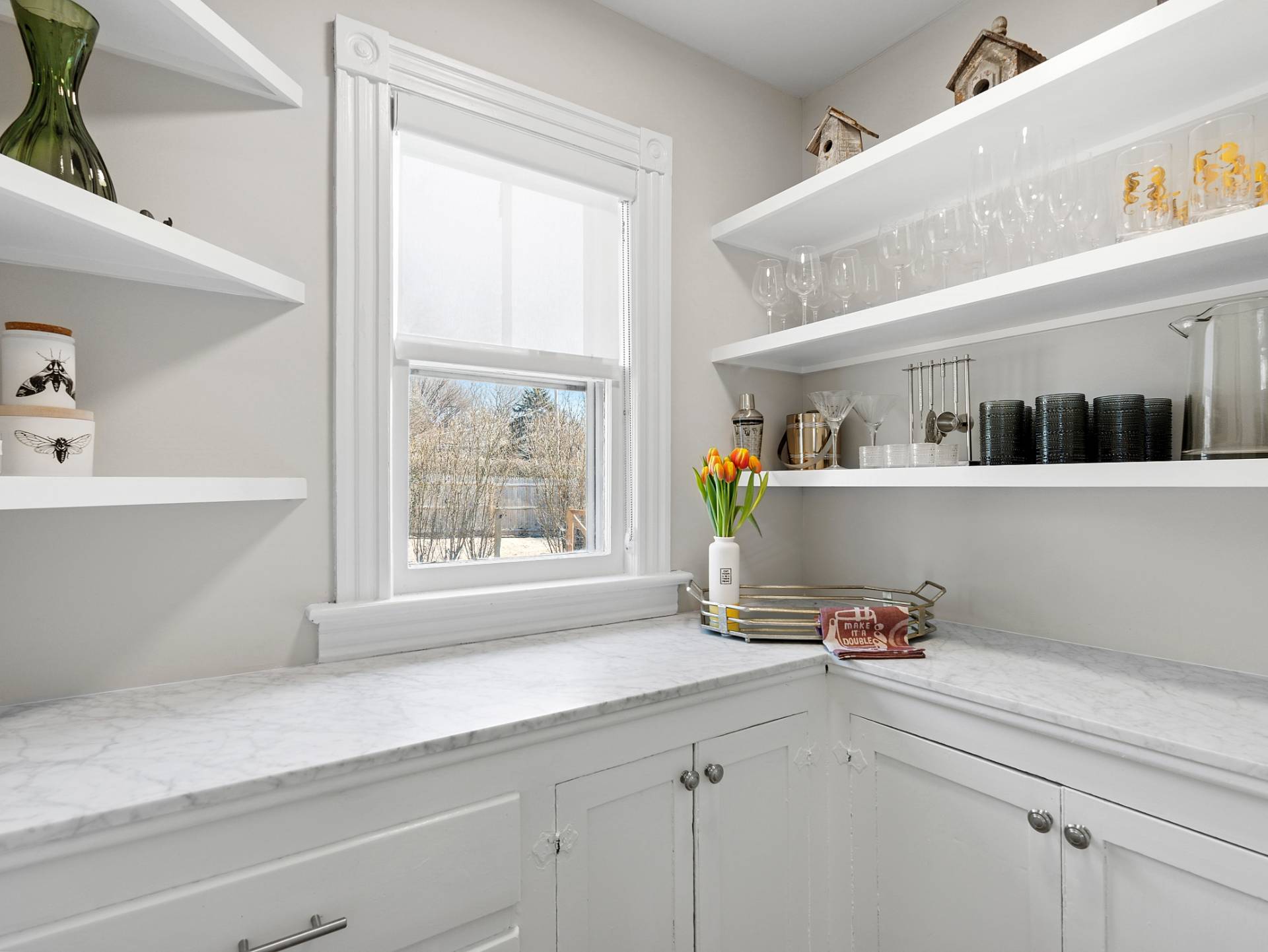 146 North Sea Road Southampton, NY 11968 - Photo 8 of 10