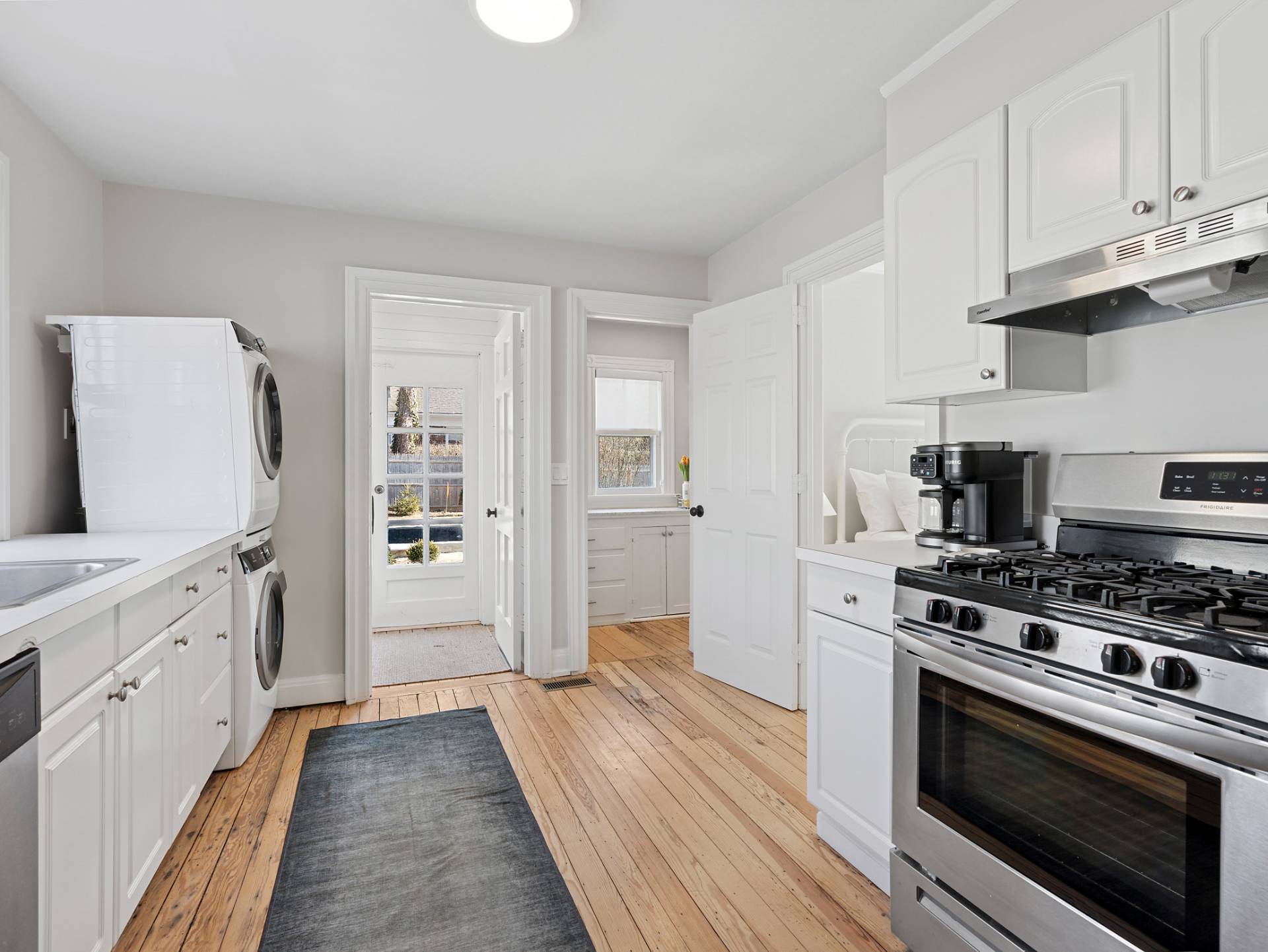 146 North Sea Road Southampton, NY 11968 - Photo 9 of 10