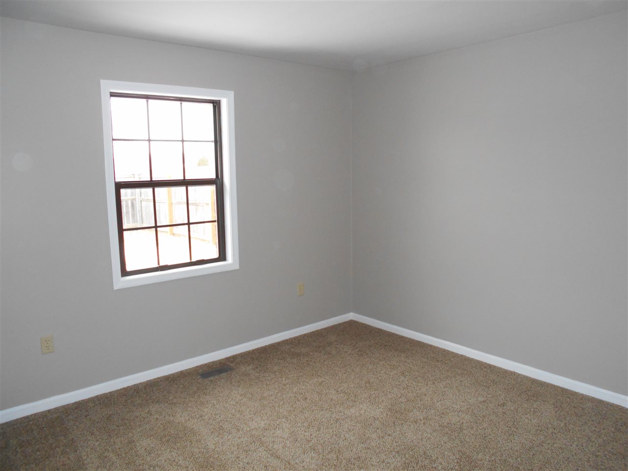 210 Evergreen Lane Decatur, IN 46733 - Photo 14 of 28