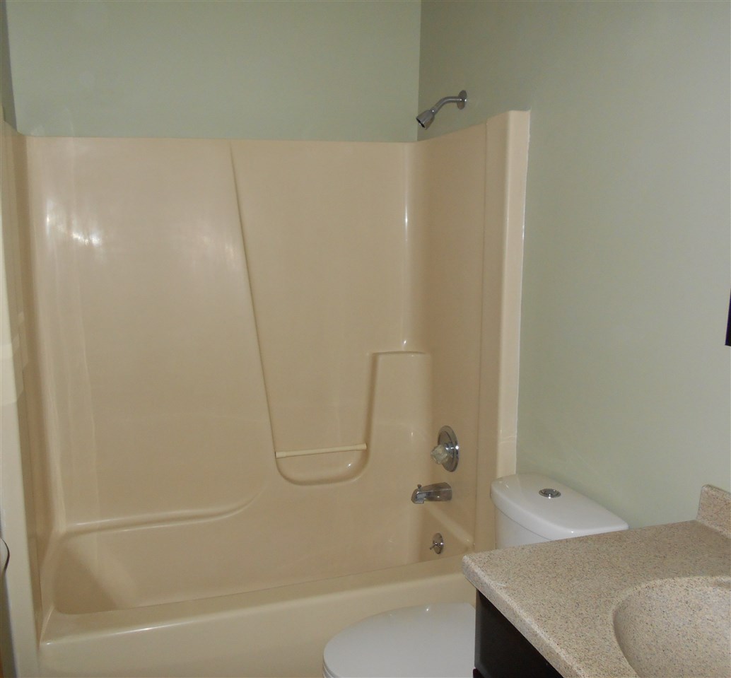 210 Evergreen Lane Decatur, IN 46733 - Photo 18 of 28