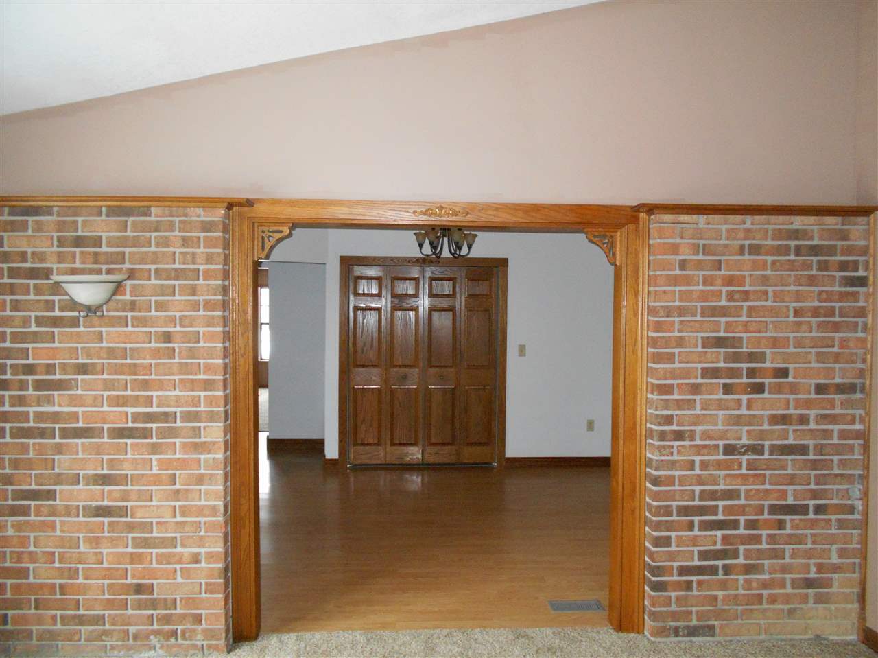 210 Evergreen Lane Decatur, IN 46733 - Photo 4 of 28