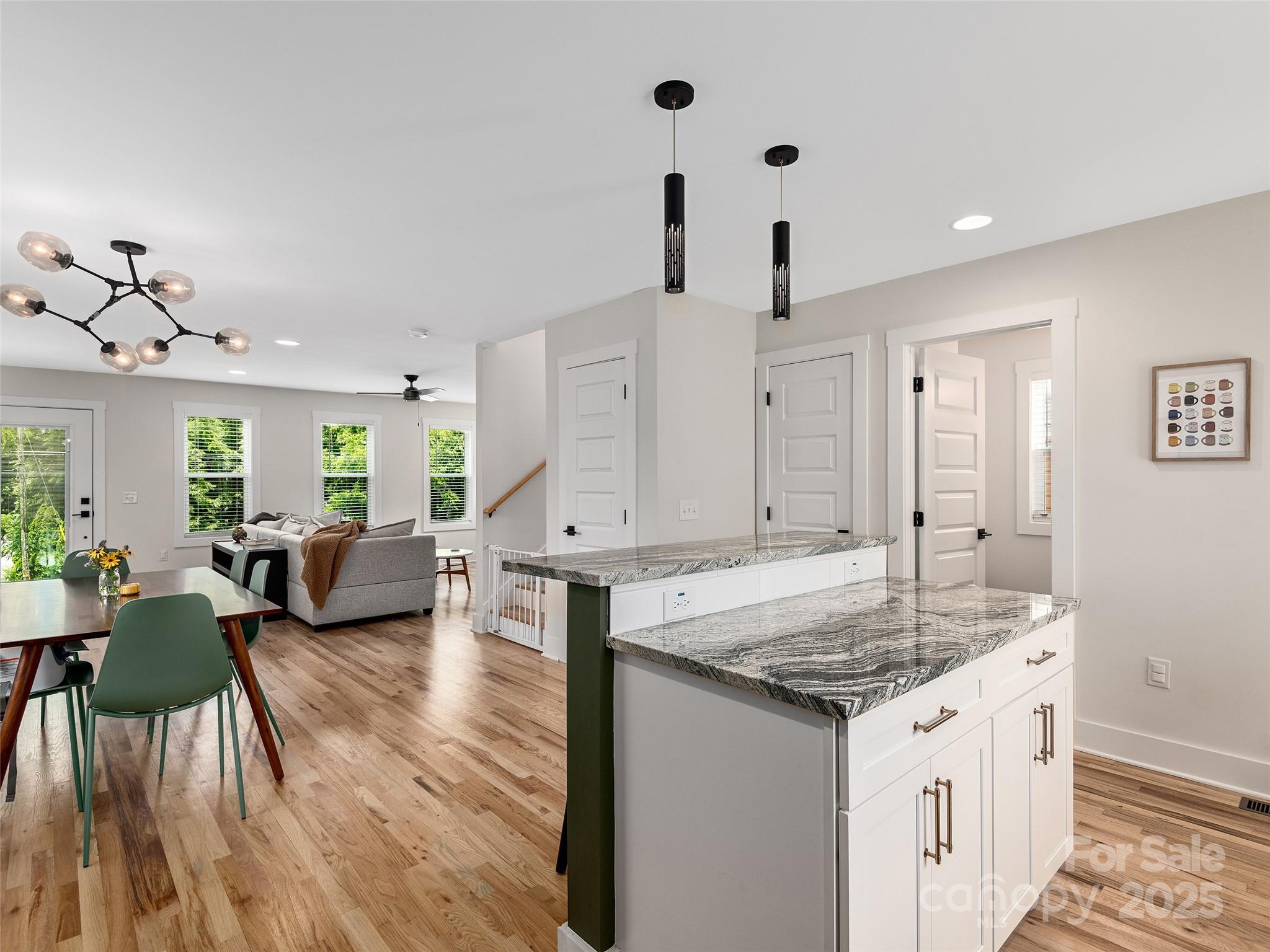 21 Busbee View Road Asheville, NC 28803 - Photo 11 of 22 Gallery Image 11