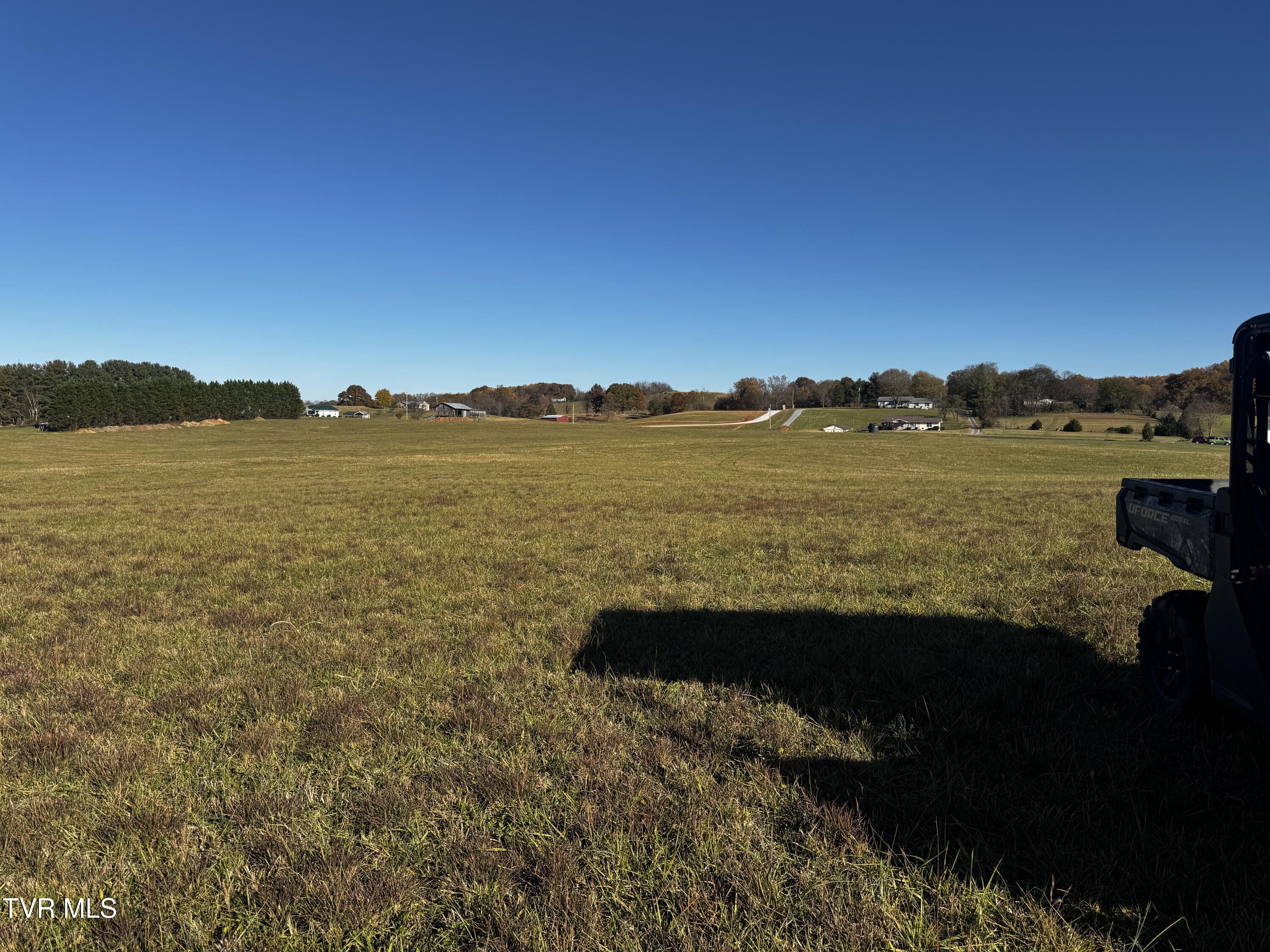 180 Glaze Road Telford, TN 37690 - Photo 3 of 11 02