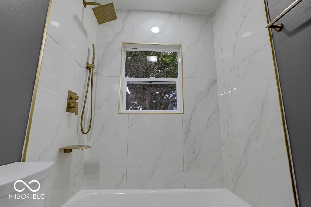 912 Delmar Road Anderson, IN 46013 - Photo 37 of 49 Gallery Image 37