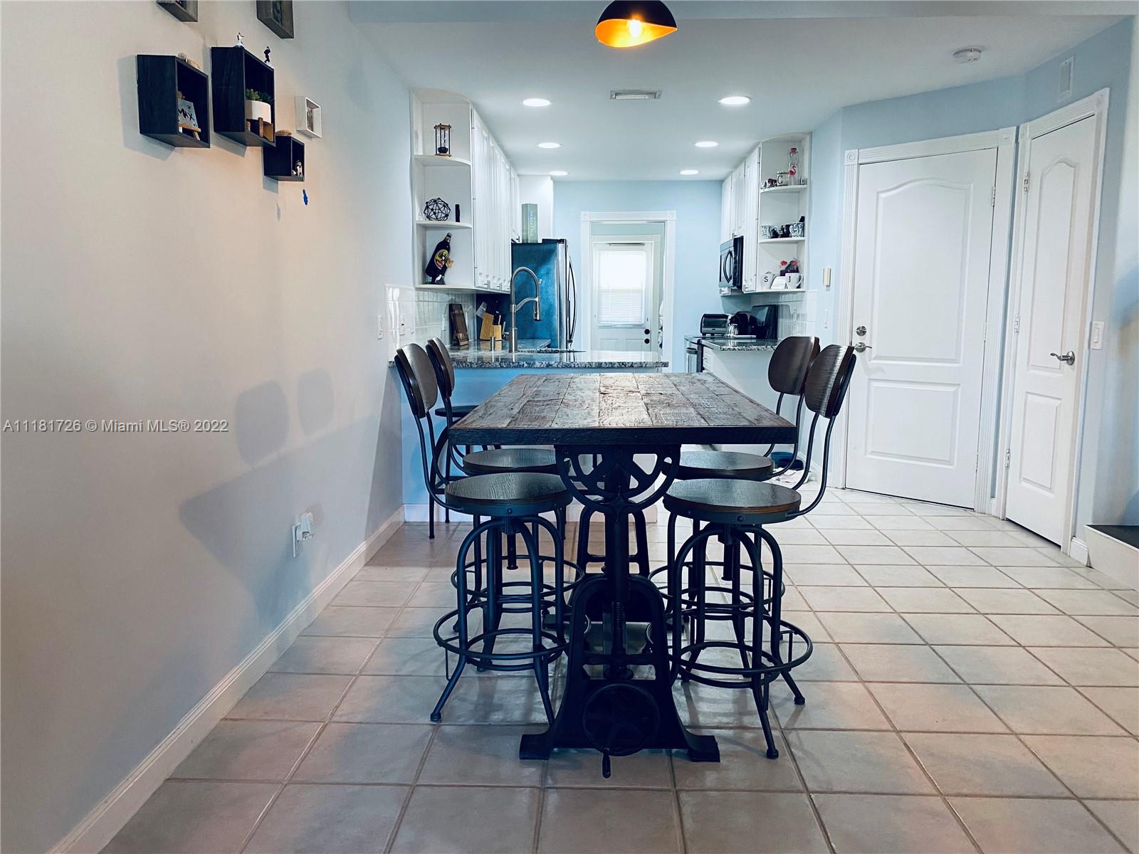 243 Murray Court Jupiter, FL 33458 - Photo 4 of 16