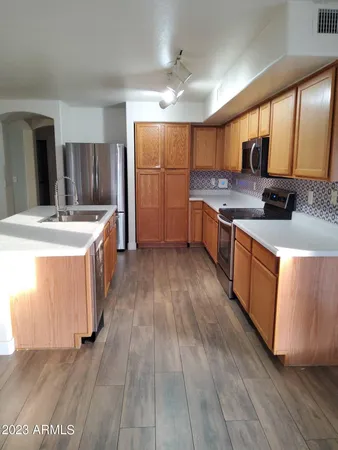 $2,695 | 5227 West Desert Lane, Laveen, AZ 85339