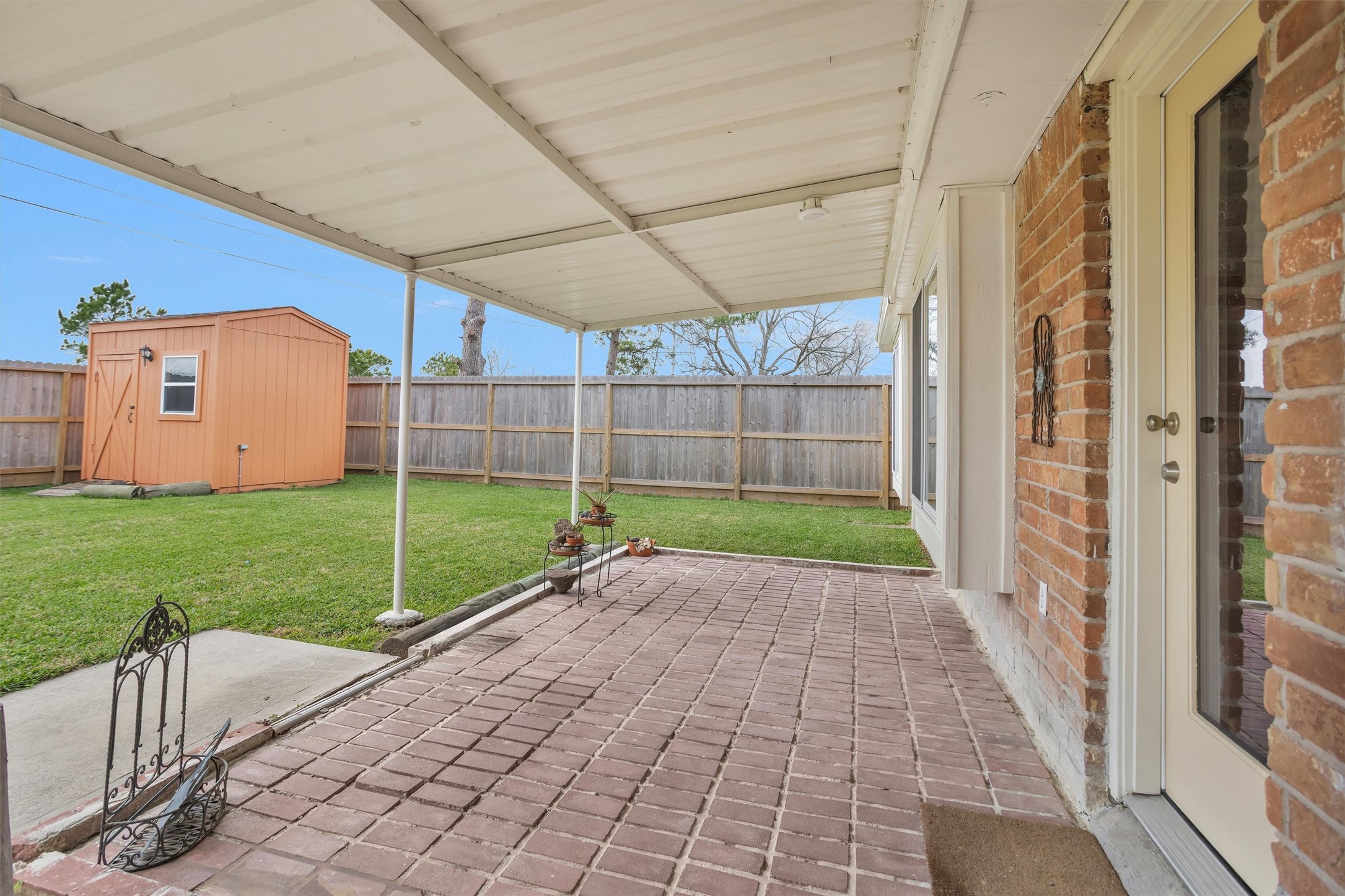 8422 Oakhaven Road La Porte, TX 77571 - Photo 31 of 46 Covered patio area ideal for outdoor relaxation and entertaining.
