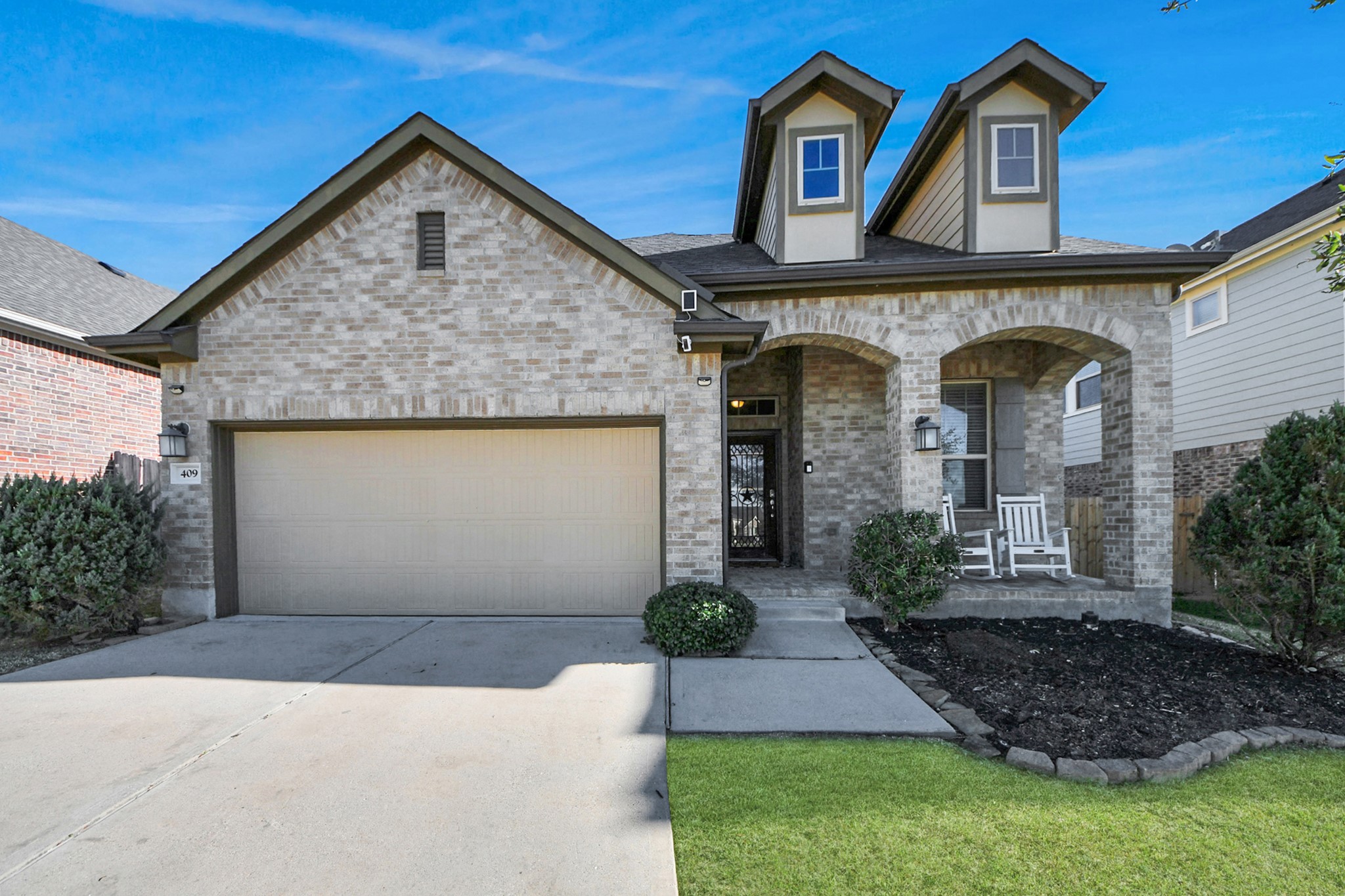 409 Billingsgate Chase, Unit CHASE Conroe, TX 77304 - Photo 2 of 45