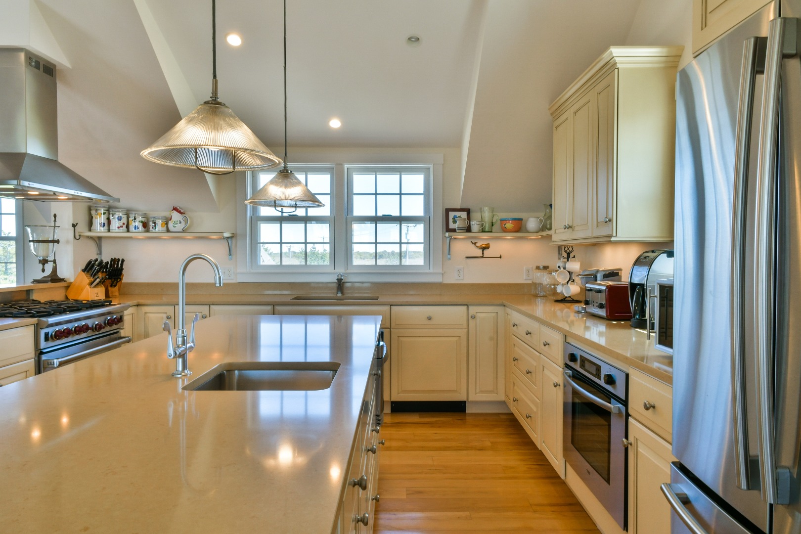 179 Eel Point Road Nantucket, MA 02554 - Photo 15 of 53 Gallery Image 15