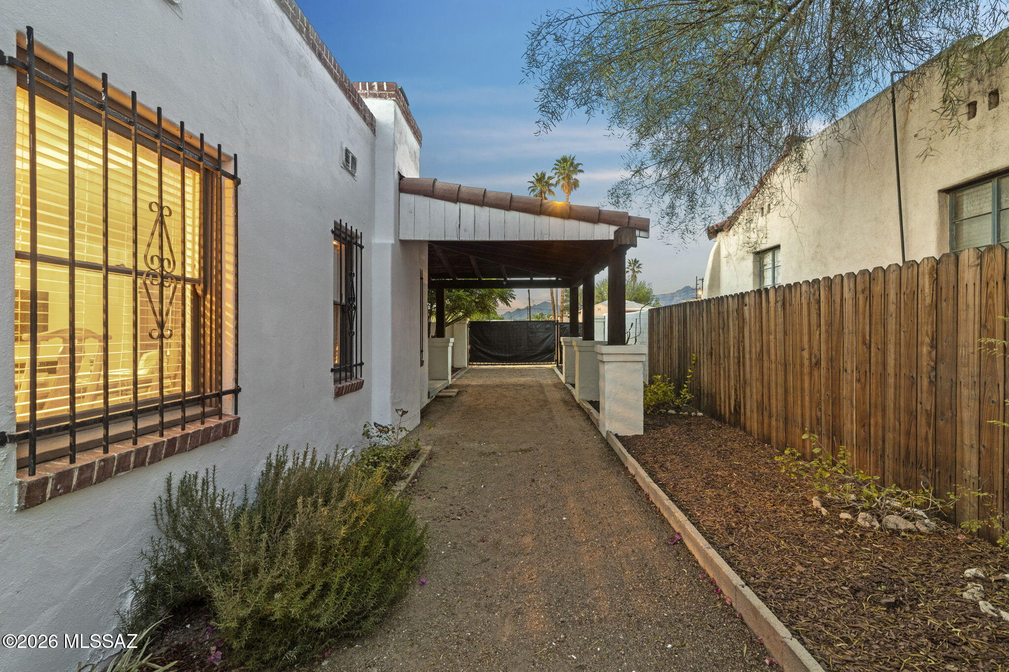 1718 East Grant Road Tucson, AZ 85719 - Photo 42 of 45 Side of Main House/ Carport