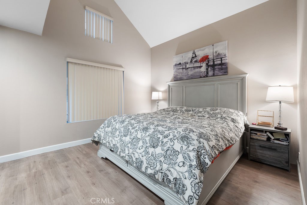 1340 Glenwood Road, Unit 8 Glendale, CA 91201 - Photo 13 of 17 a bedroom with a bed and a window