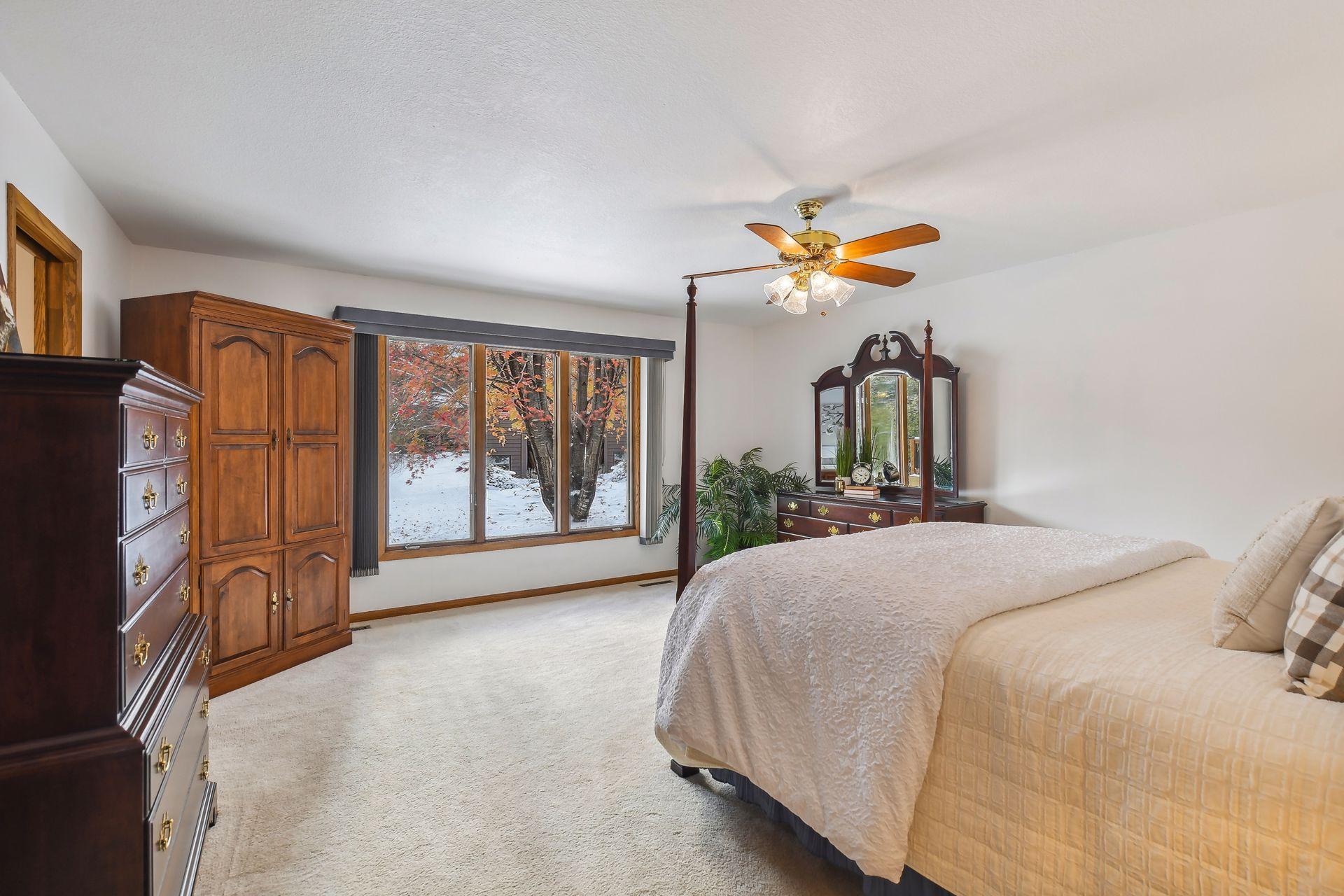 9811 Purgatory Road Eden Prairie, MN 55347 - Photo 17 of 34