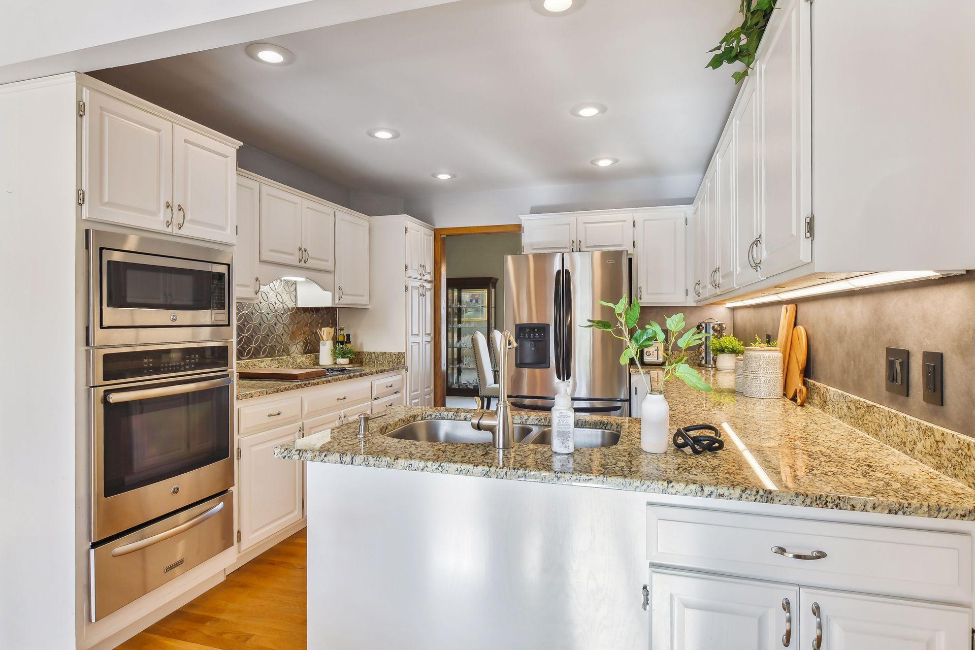 9811 Purgatory Road Eden Prairie, MN 55347 - Photo 8 of 34