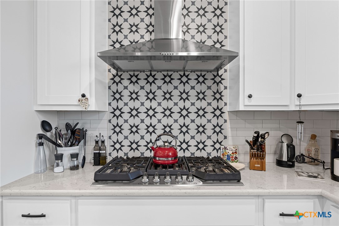 240 Oil Field Road Lockhart, TX 78644 - Photo 8 of 32